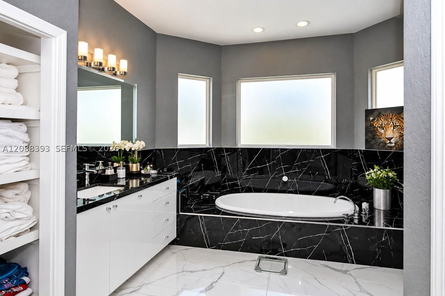 Real estate property located at 3062 189th Ave, Broward, Sunset Lakes Plat One, Miramar, FL