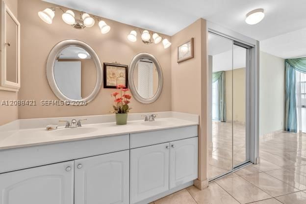Real estate property located at 20400 Country Club Dr #711, Miami-dade, Biscaya Iv Condo, Aventura, FL