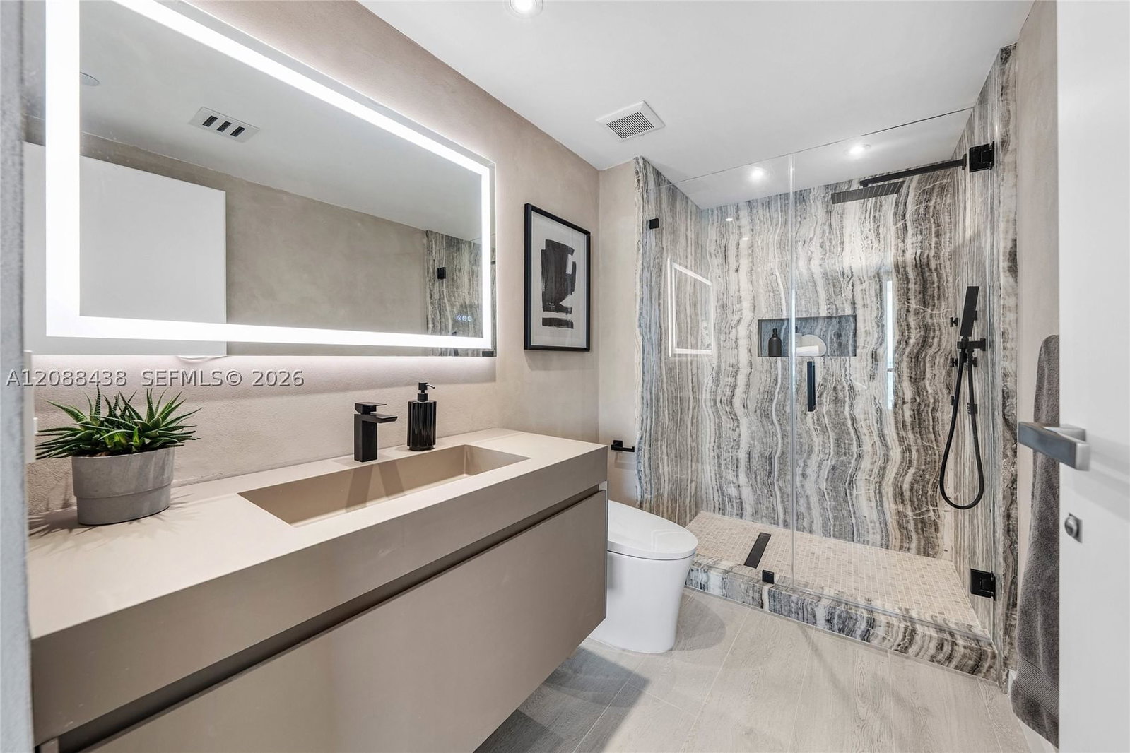 Real estate property located at 3301 183rd St #3009, Miami-dade, The Peninsula Ii Condo, Aventura, FL