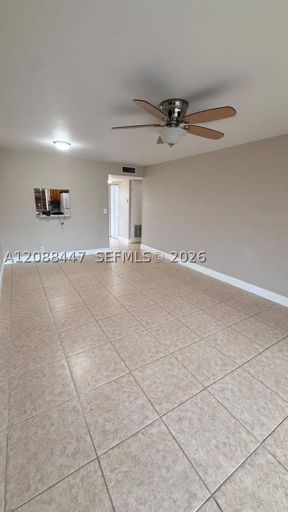 Real estate property located at 9641 Sunrise Lakes Blvd #305, Broward, Sunrise Lakes 131 Condo, Sunrise, FL