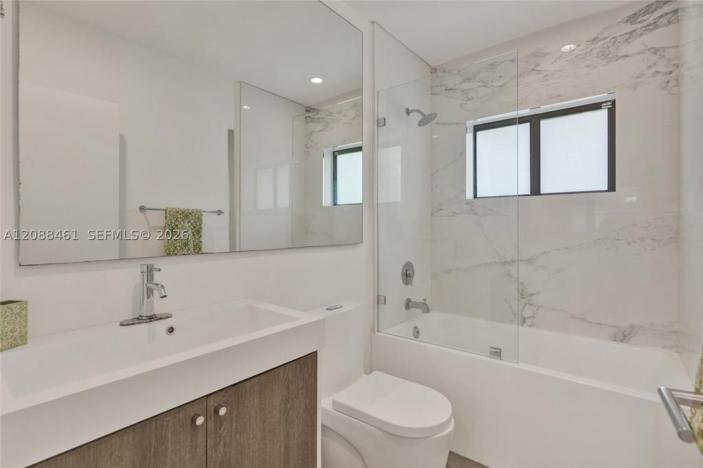 Real estate property located at 1064 97th St, Miami-dade, Rev Pl Miami Shores Sec 8, Miami Shores, FL