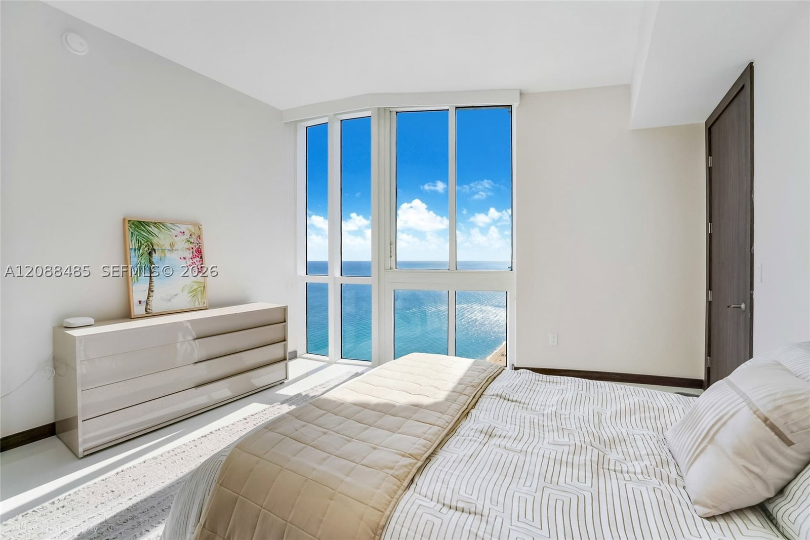 Real estate property located at 15901 Collins Ave #2701, Miami-dade, Tdr Tower Ii Condo, Sunny Isles Beach, FL