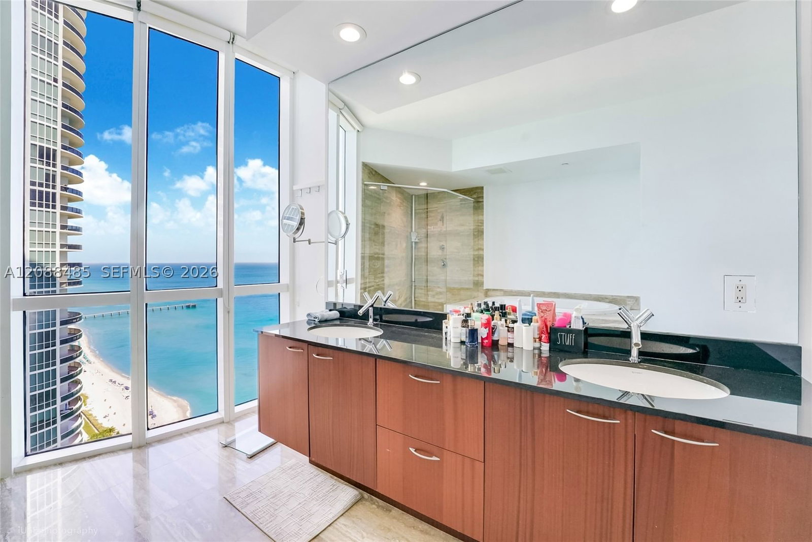 Real estate property located at 15901 Collins Ave #2701, Miami-dade, Tdr Tower Ii Condo, Sunny Isles Beach, FL