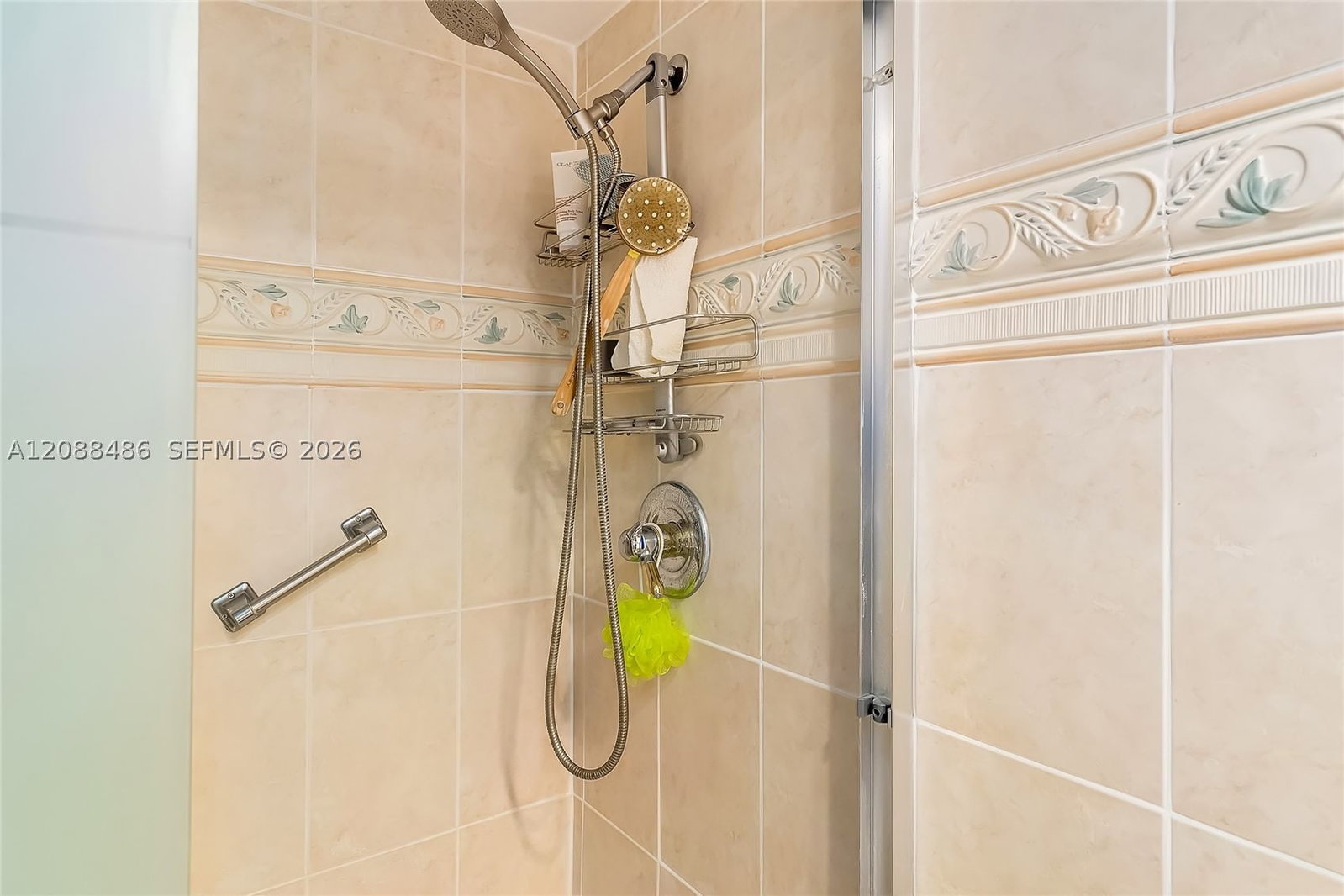 Real estate property located at 250 174th ST #1704, Miami-dade, Winston Towers 100 Condo, Sunny Isles Beach, FL