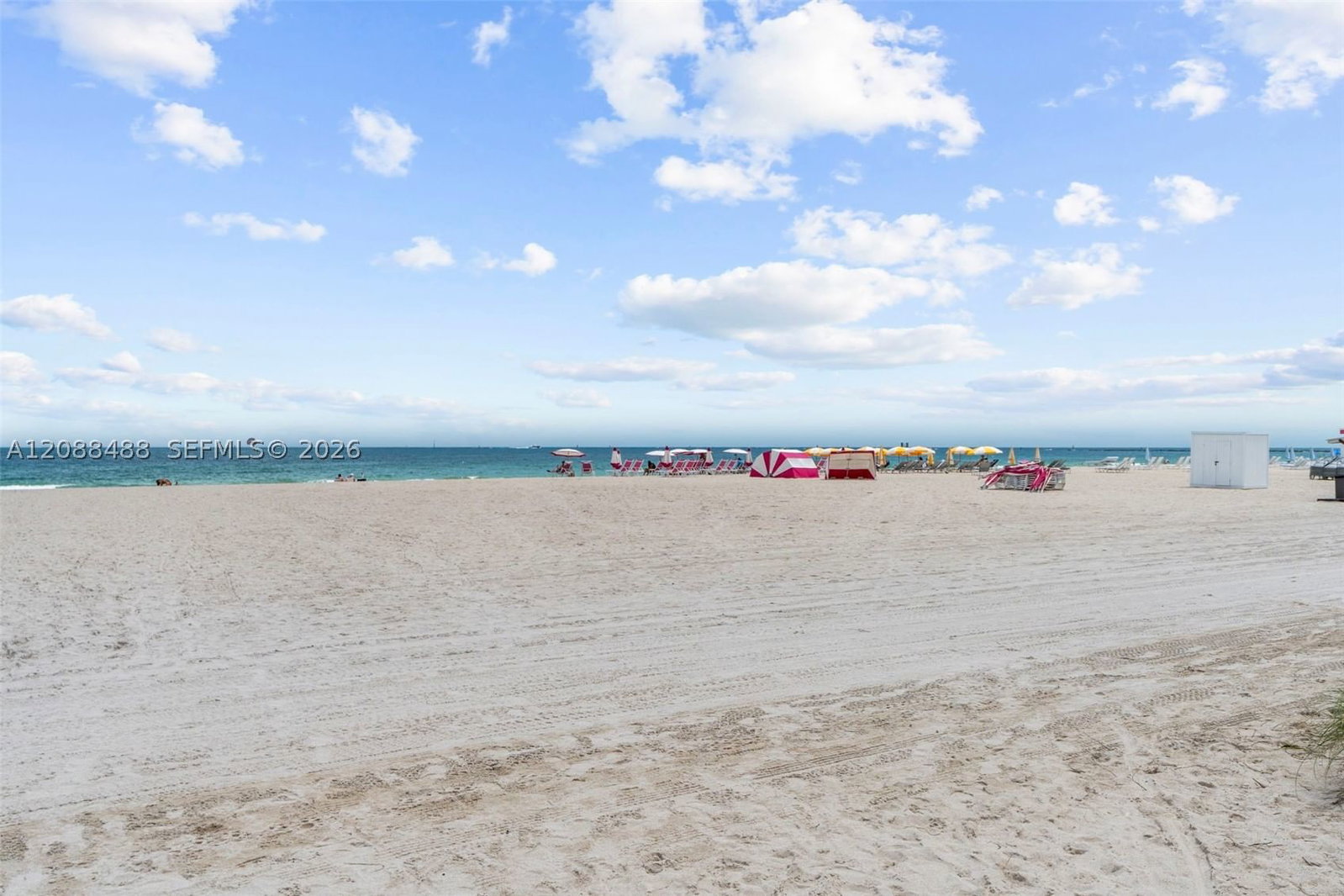 Real estate property located at 335 Ocean Dr #106, Miami-dade, Ocean Walk On South Beach, Miami Beach, FL