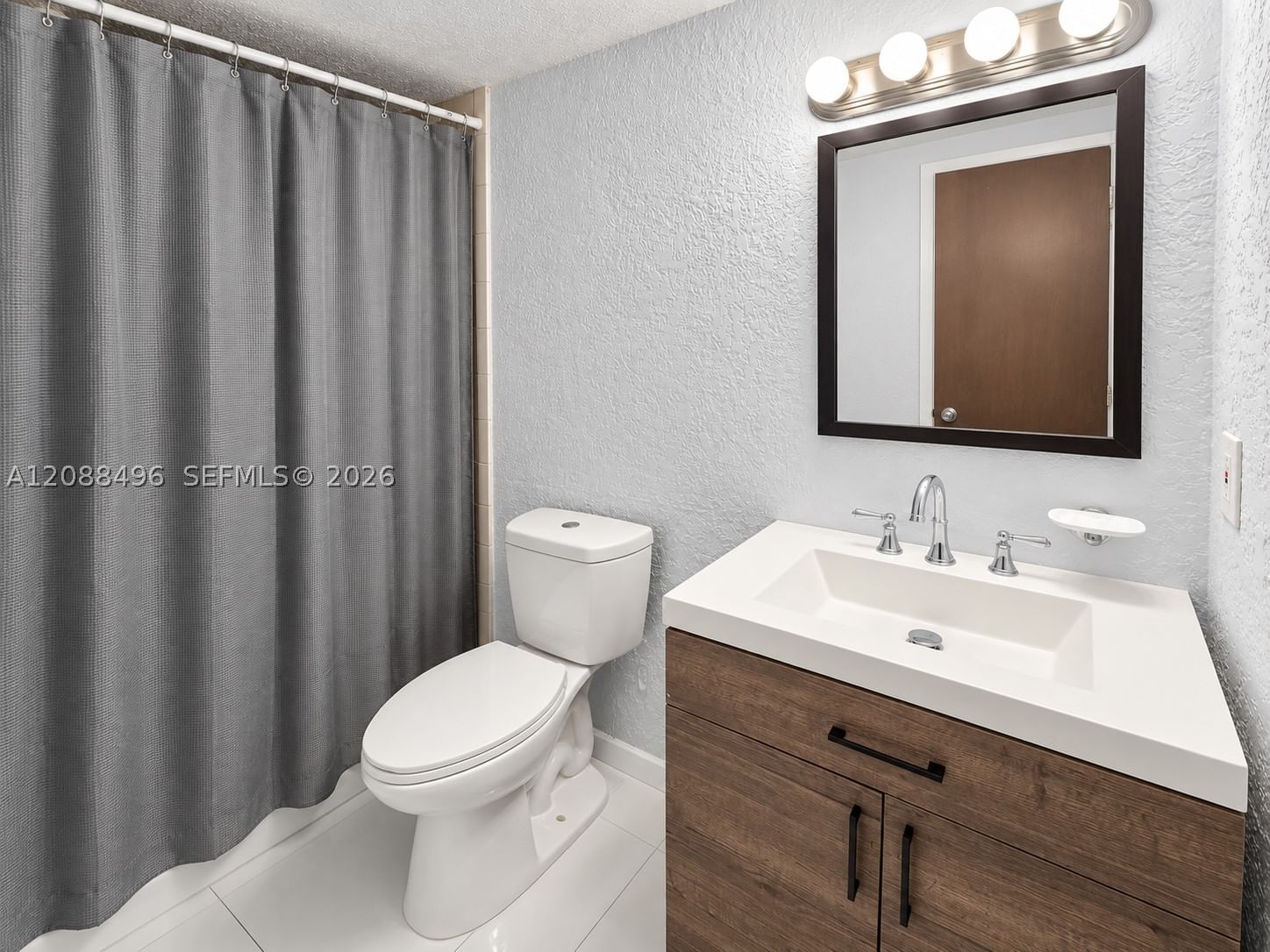 Real estate property located at 3270 Pine Island Rd #307, Broward, Center Court Condominium, Sunrise, FL