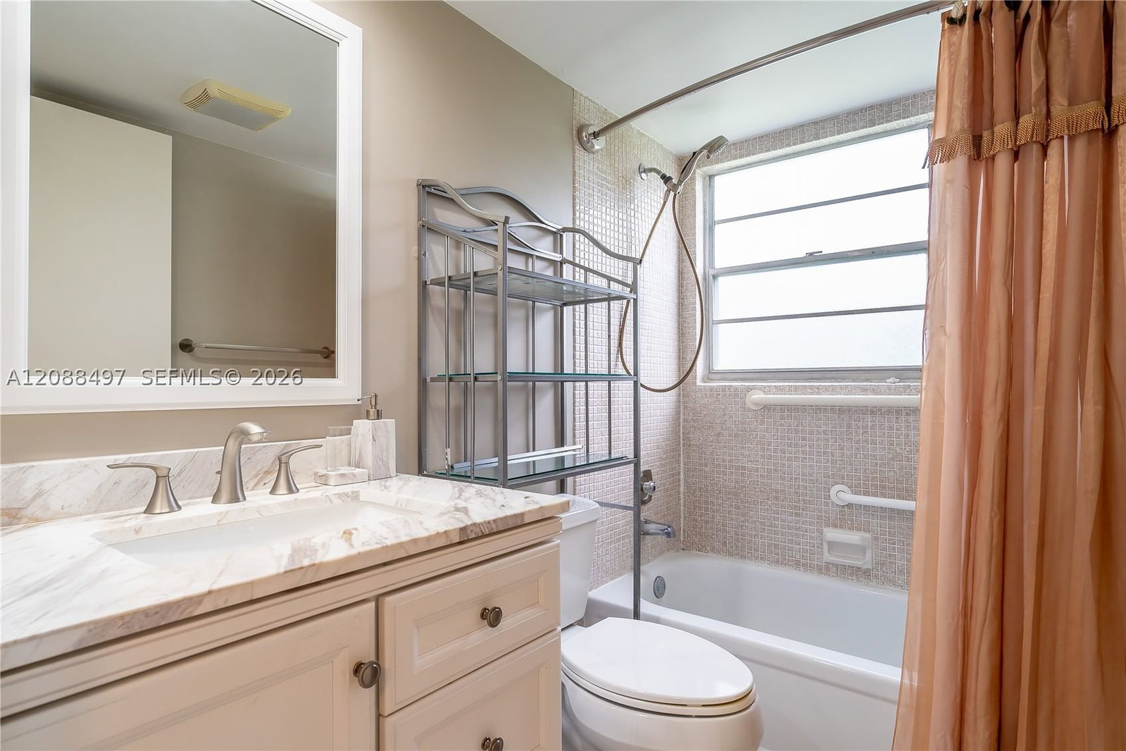 Real estate property located at 523 Fanshaw M #523, Palm Beach, Fanshaw At Century Villag, Boca Raton, FL
