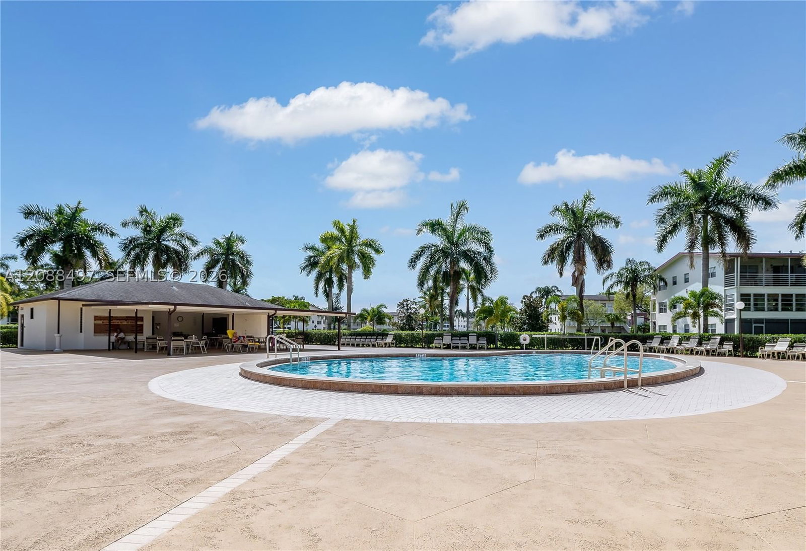 Real estate property located at 523 Fanshaw M #523, Palm Beach, Fanshaw At Century Villag, Boca Raton, FL