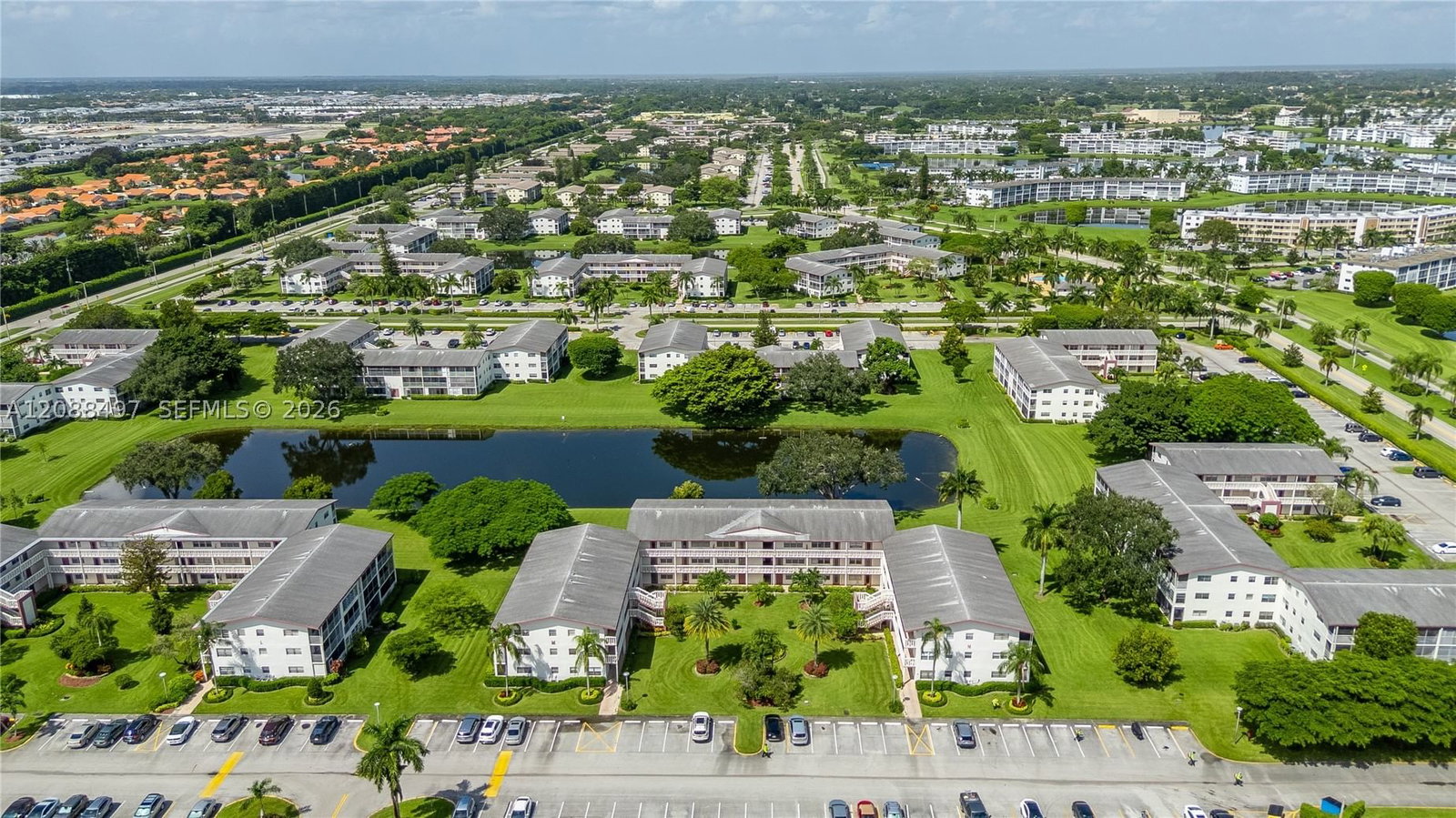 Real estate property located at 523 Fanshaw M #523, Palm Beach, Fanshaw At Century Villag, Boca Raton, FL