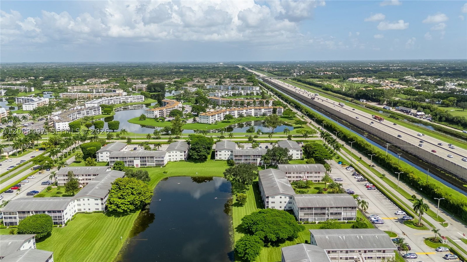 Real estate property located at 523 Fanshaw M #523, Palm Beach, Fanshaw At Century Villag, Boca Raton, FL