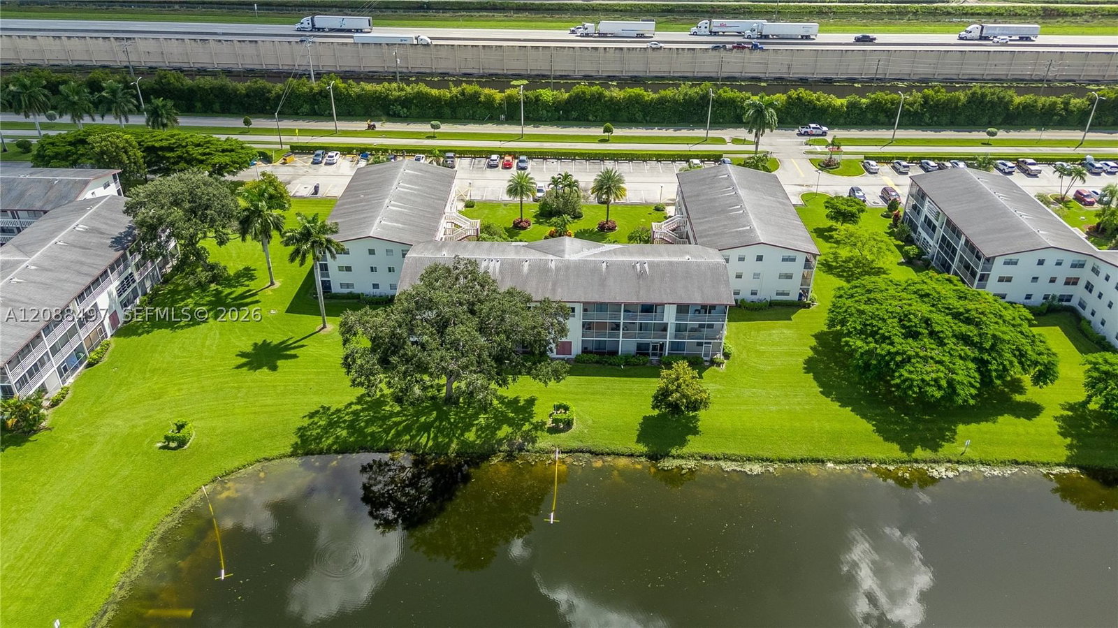 Real estate property located at 523 Fanshaw M #523, Palm Beach, Fanshaw At Century Villag, Boca Raton, FL
