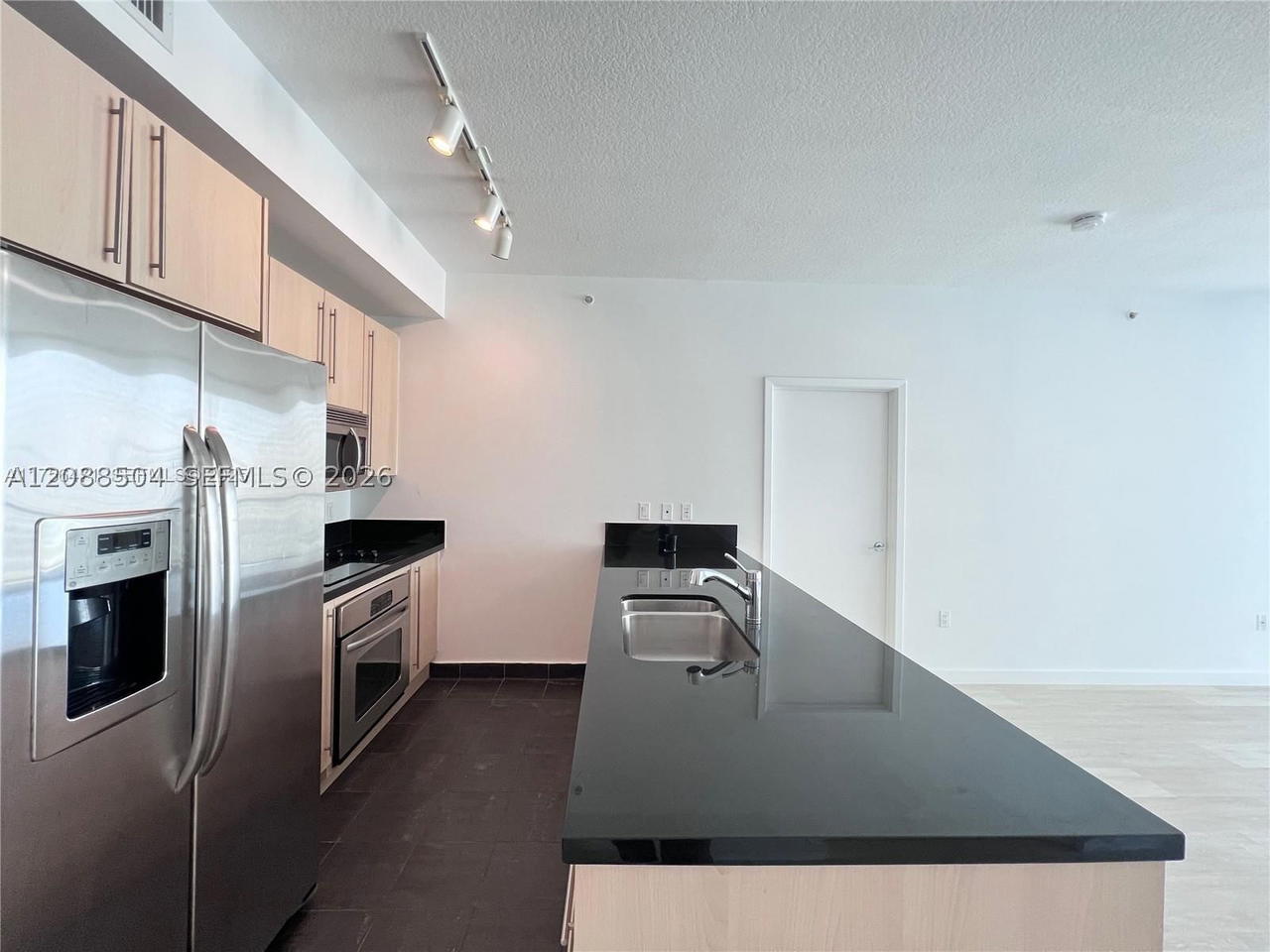 Real estate property located at 79 12th St #2310-S, Miami-dade, The Axis On Brickell Cond, Miami, FL