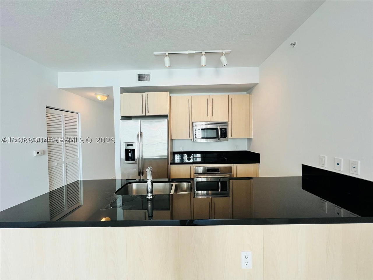 Real estate property located at 79 12th St #2310-S, Miami-dade, The Axis On Brickell Cond, Miami, FL