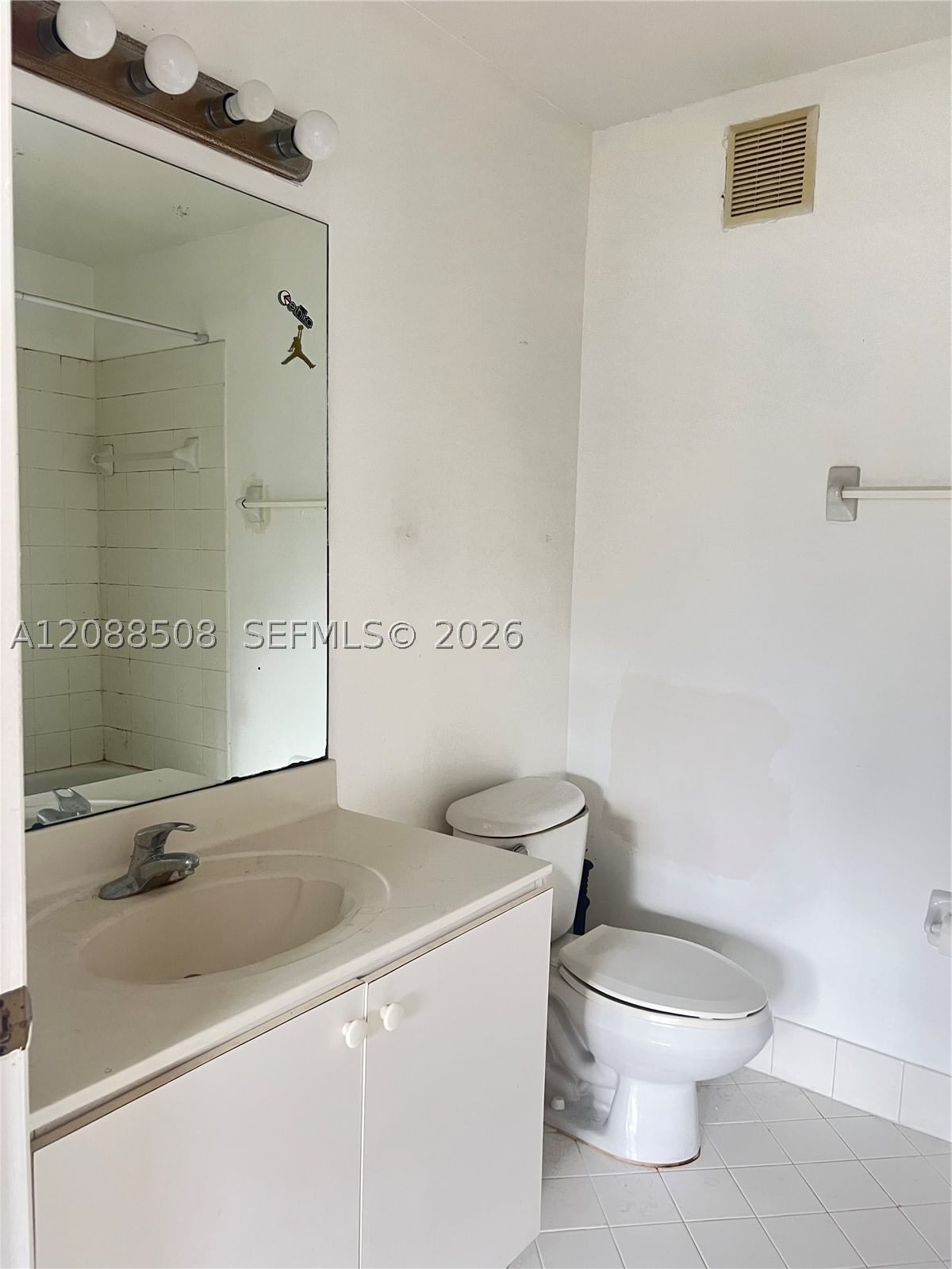 Real estate property located at 3390 9th St #201, Miami-dade, Monterey At Malibu Bay Co, Homestead, FL