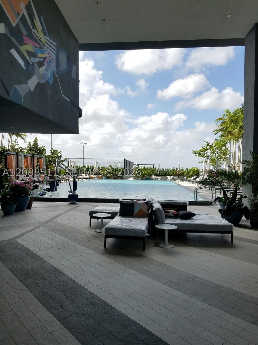 Real estate property located at 121 34 ST #811, Miami-dade, Hyde Midtown, Miami, FL