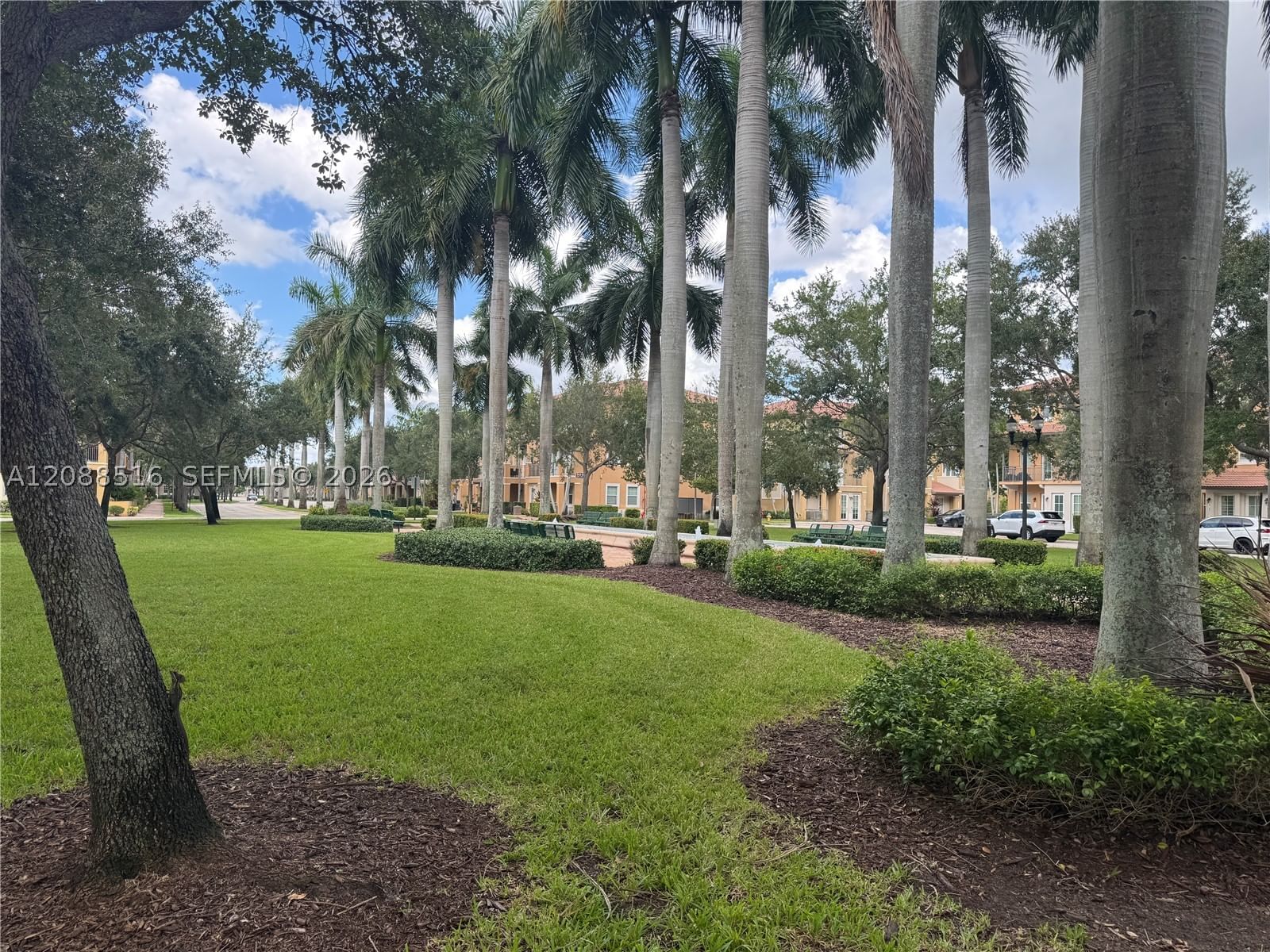 Real estate property located at 928 147th Ave #2906, Broward, Cobblestone Ii, Pembroke Pines, FL