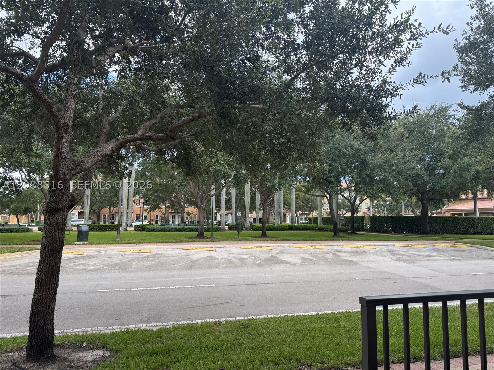 Real estate property located at 928 147th Ave #2906, Broward, Cobblestone Ii, Pembroke Pines, FL