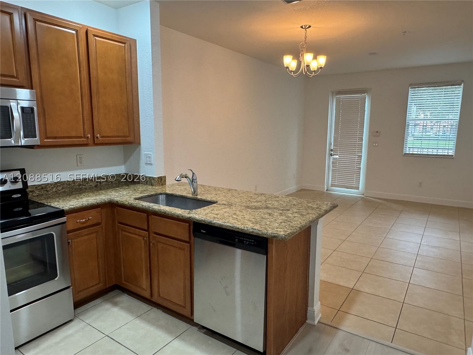 Real estate property located at 928 147th Ave #2906, Broward, Cobblestone Ii, Pembroke Pines, FL