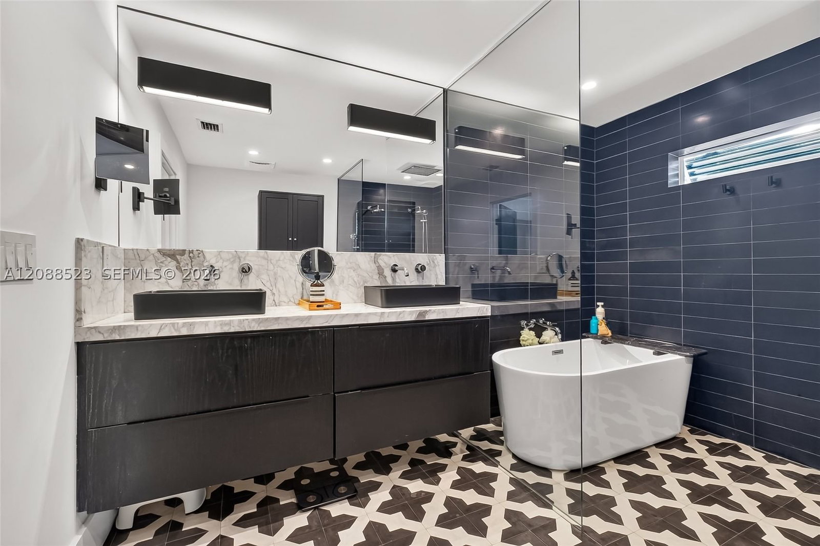 Real estate property located at 2342 25th Ter, Miami-dade, Silver Bluff Est-sec B, Miami, FL