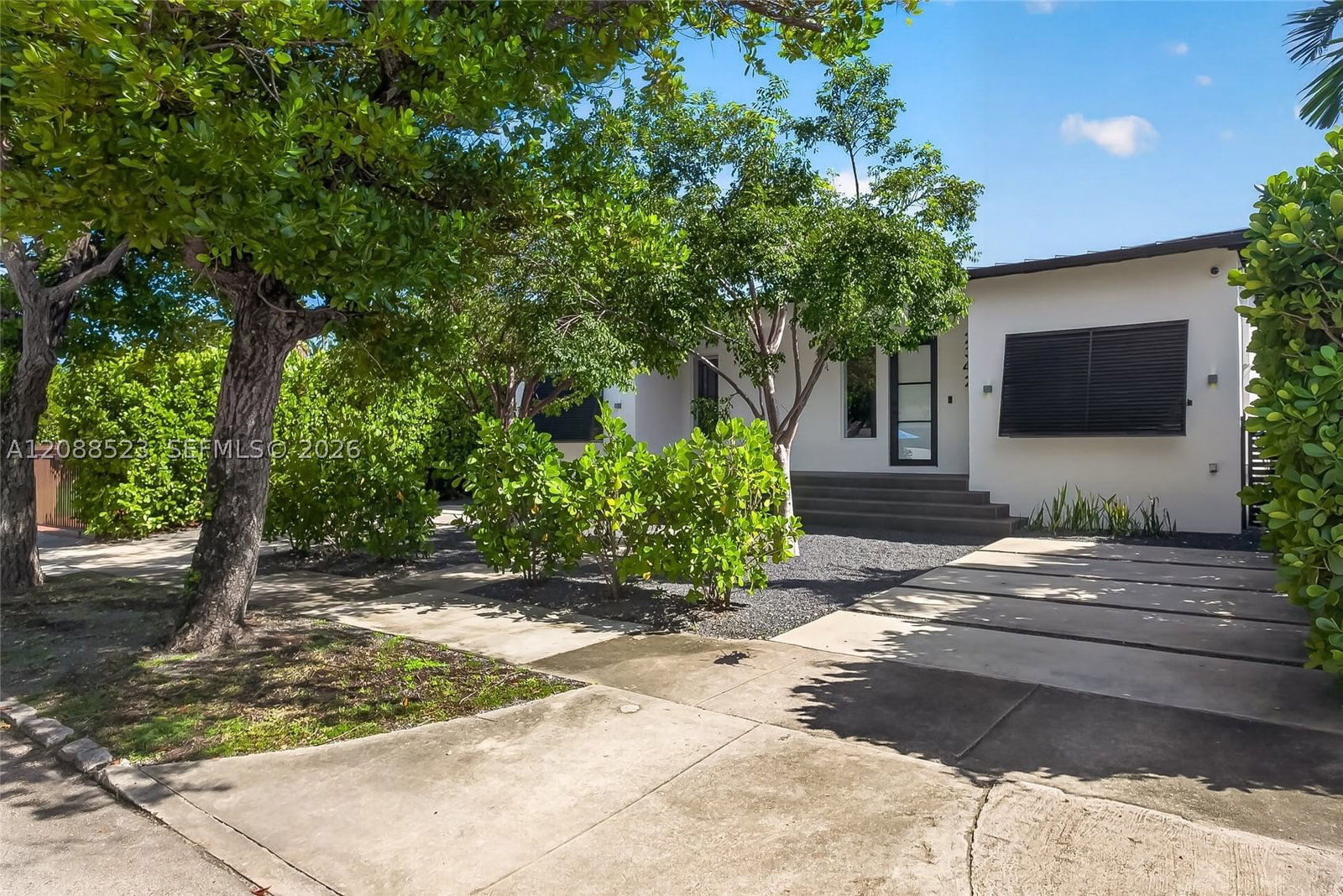 Real estate property located at 2342 25th Ter, Miami-dade, Silver Bluff Est-sec B, Miami, FL