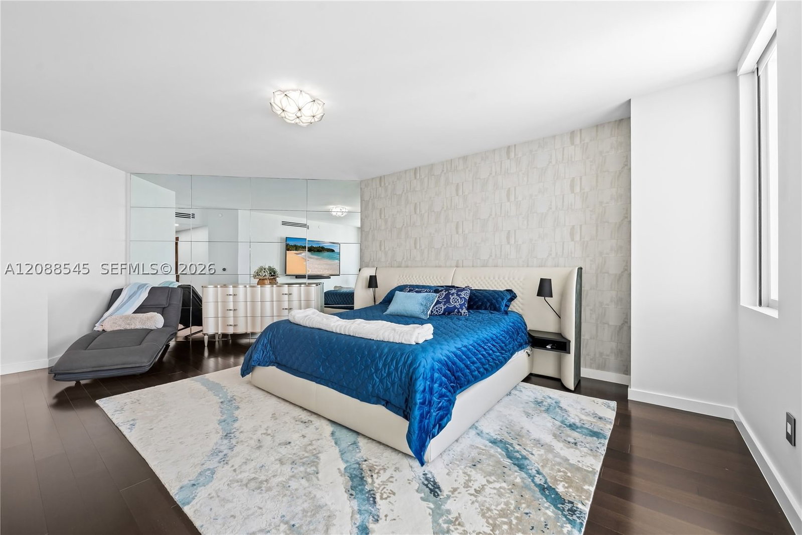 Real estate property located at 2711 Ocean Dr #1902, Broward, 2711 Hollywood Beach Cond, Hollywood, FL