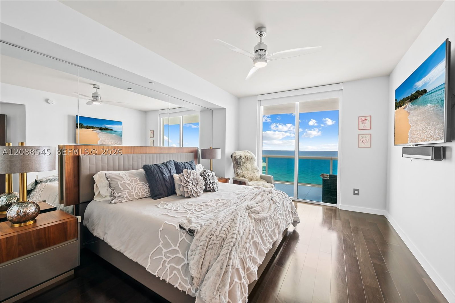 Real estate property located at 2711 Ocean Dr #1902, Broward, 2711 Hollywood Beach Cond, Hollywood, FL