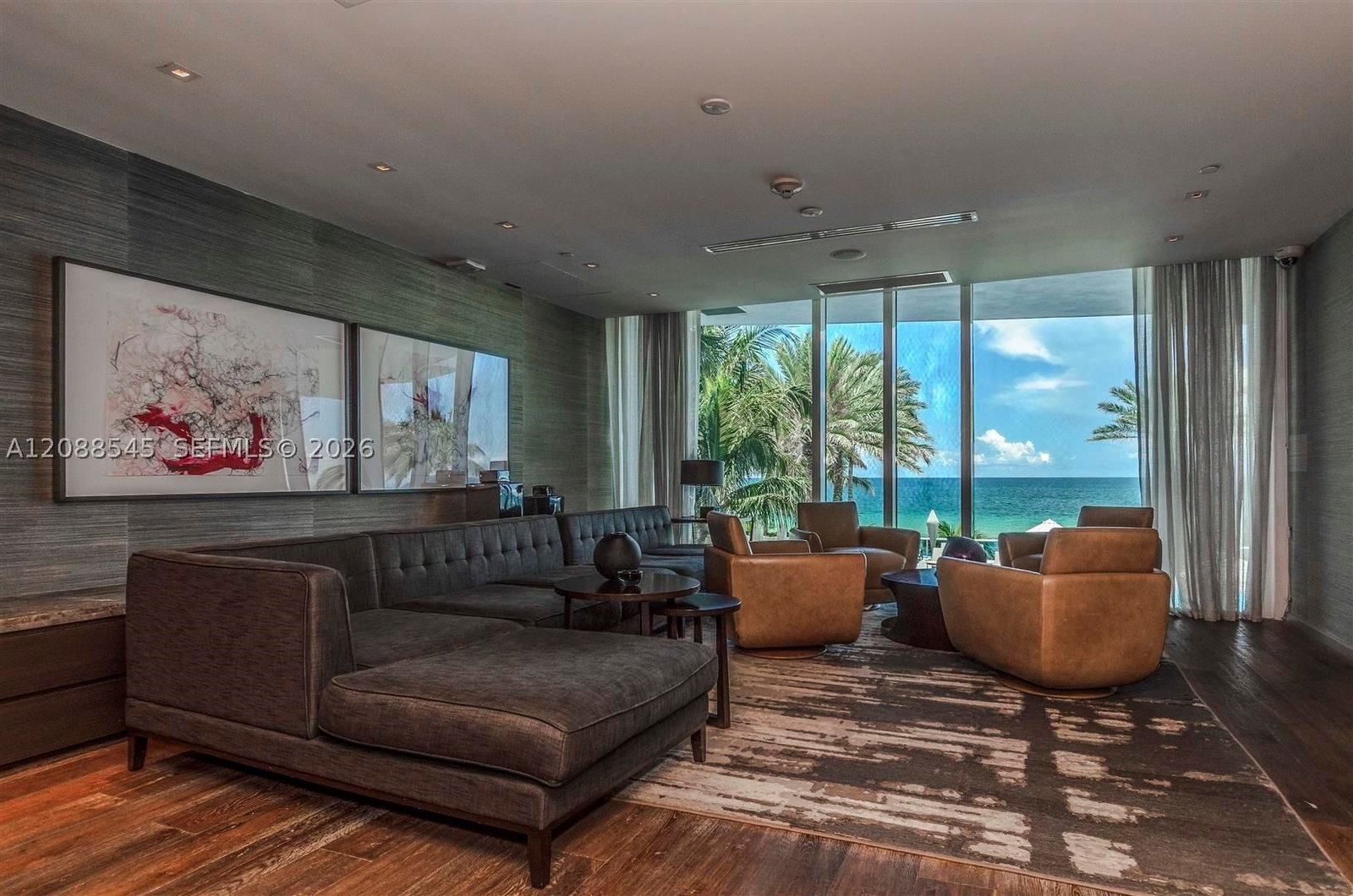 Real estate property located at 2711 Ocean Dr #1902, Broward, 2711 Hollywood Beach Cond, Hollywood, FL