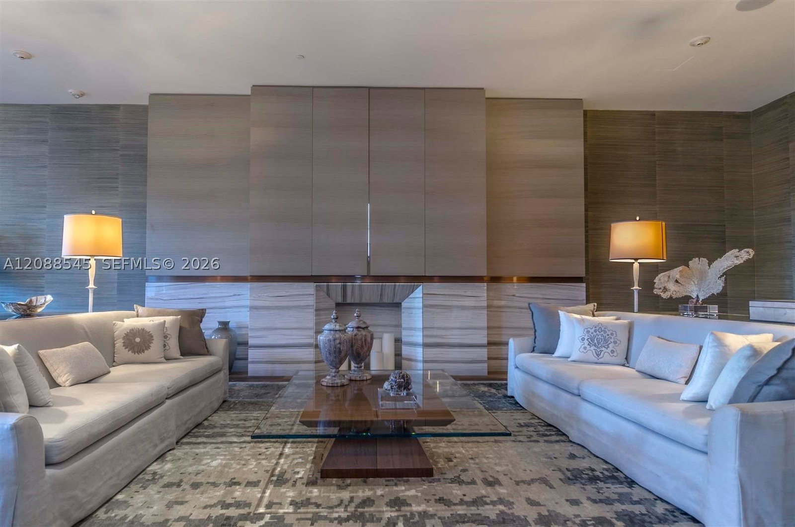Real estate property located at 2711 Ocean Dr #1902, Broward, 2711 Hollywood Beach Cond, Hollywood, FL