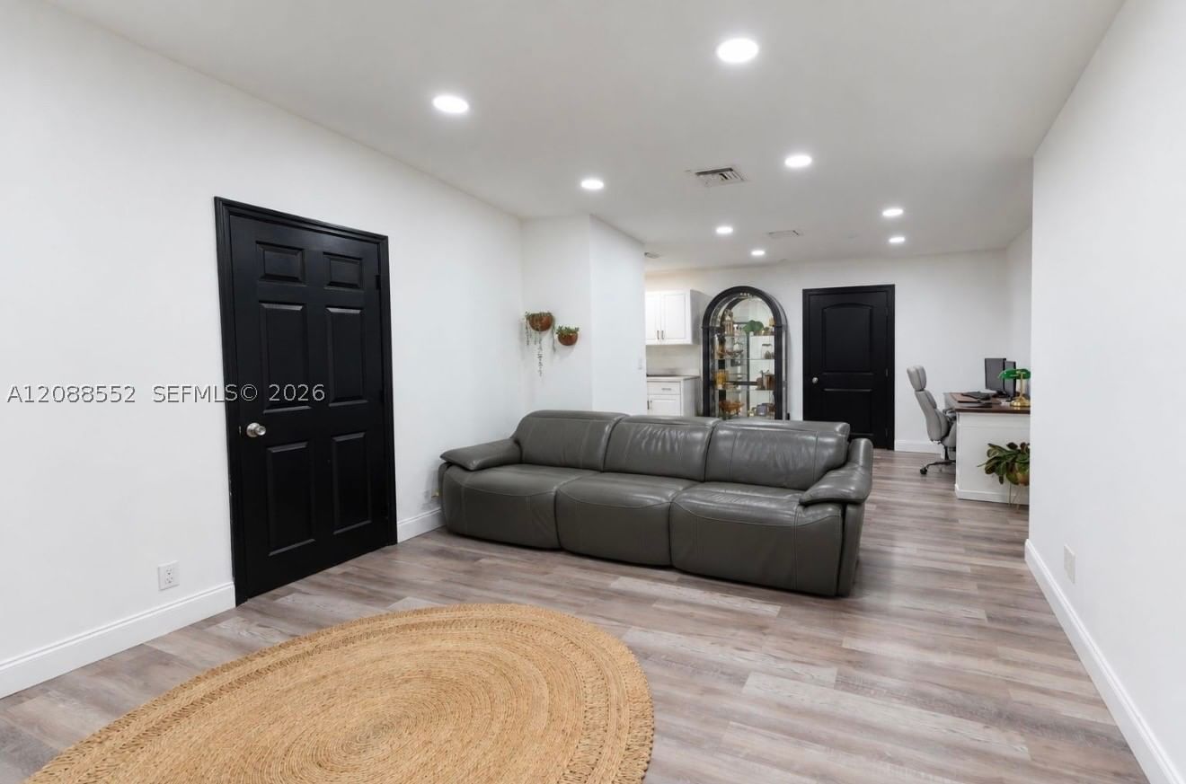 Real estate property located at 7551 Polk St, Broward, Boulevard Heights Sec 1, Hollywood, FL