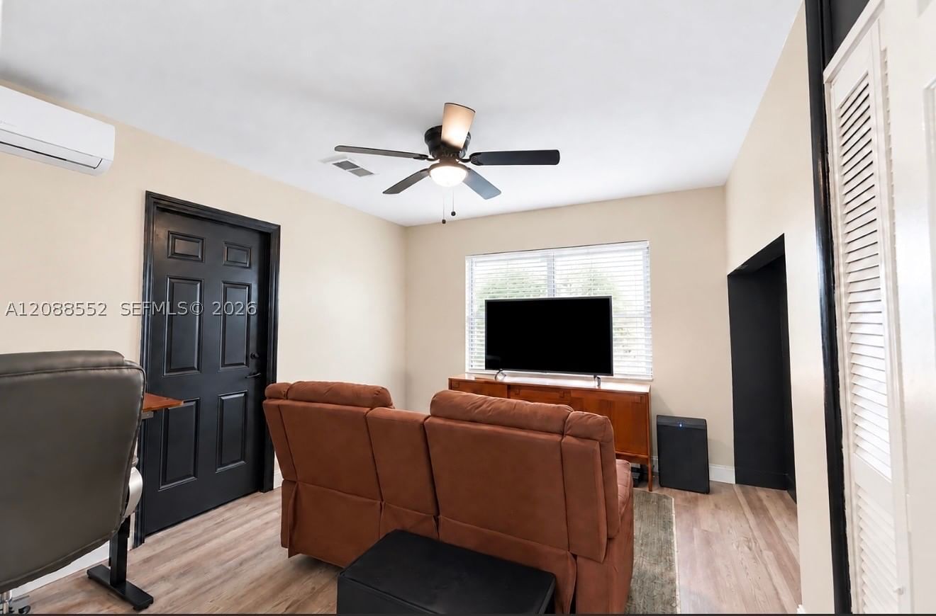 Real estate property located at 7551 Polk St, Broward, Boulevard Heights Sec 1, Hollywood, FL
