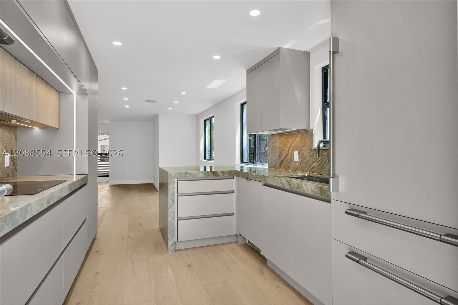Real estate property located at 1936 18th St, Miami-dade, Porter Manor, Miami, FL