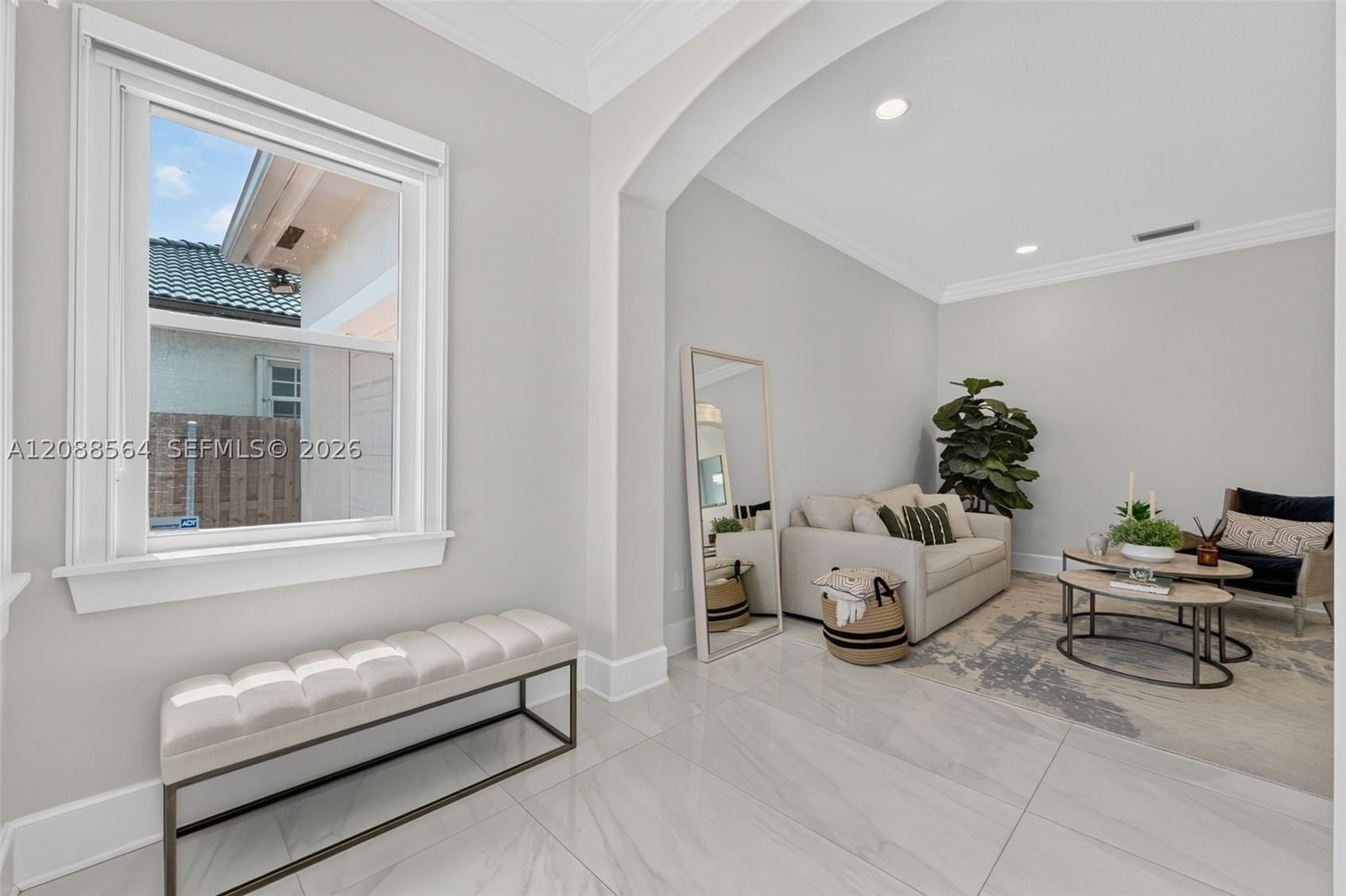 Real estate property located at 14940 89th Ave, Miami-dade, Genesis Gardens, Miami Lakes, FL