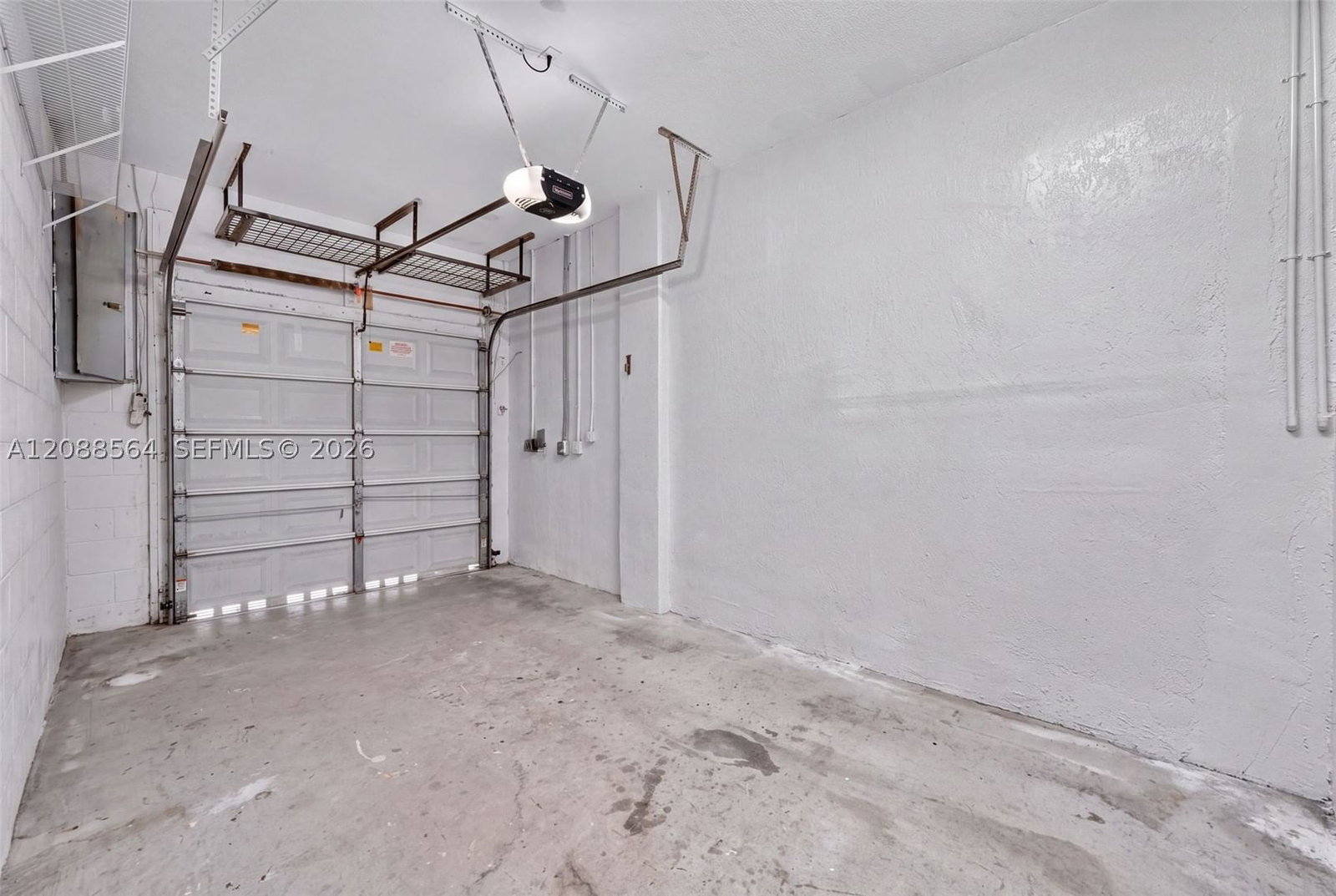 Real estate property located at 14940 89th Ave, Miami-dade, Genesis Gardens, Miami Lakes, FL