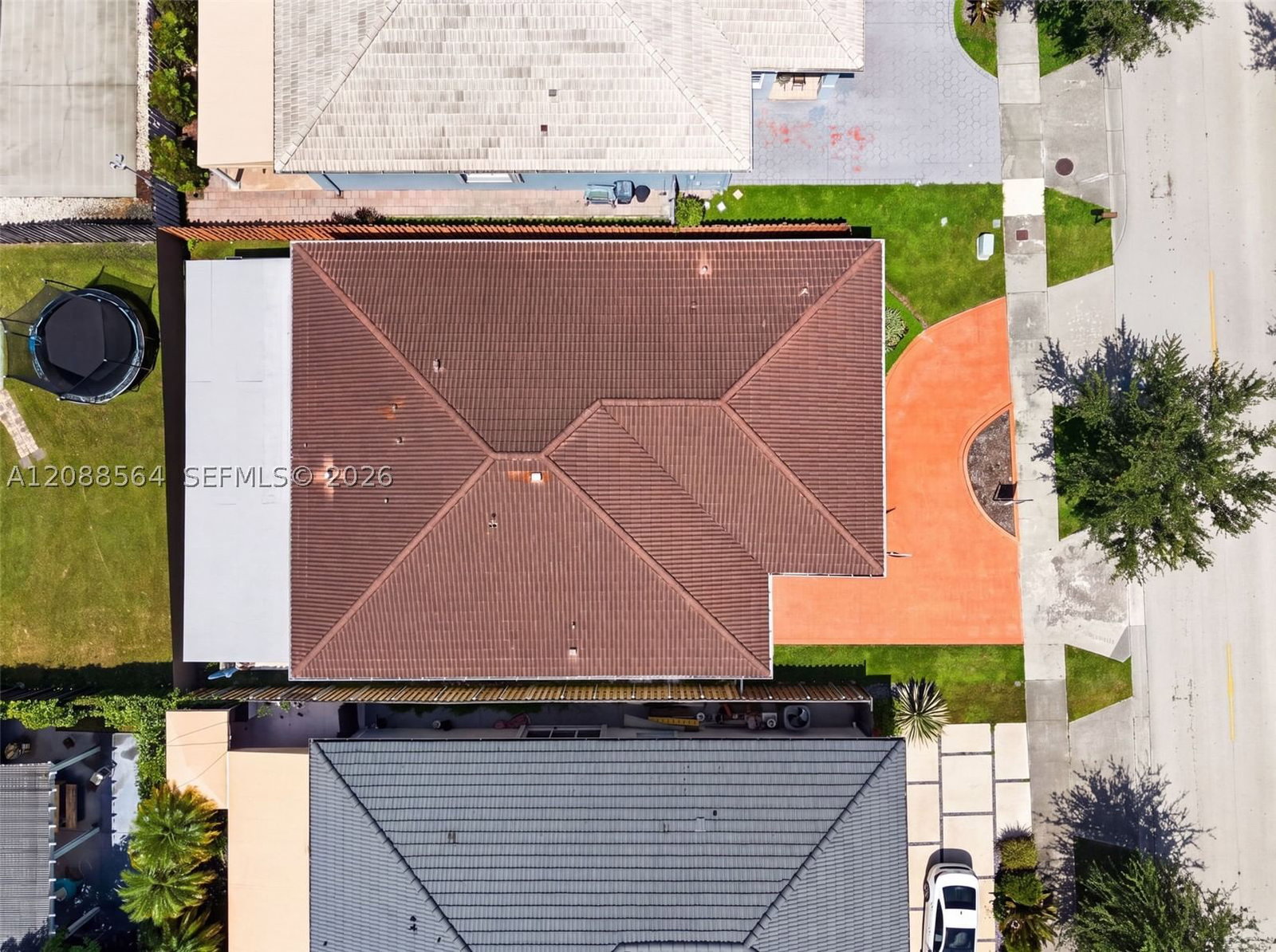 Real estate property located at 14940 89th Ave, Miami-dade, Genesis Gardens, Miami Lakes, FL