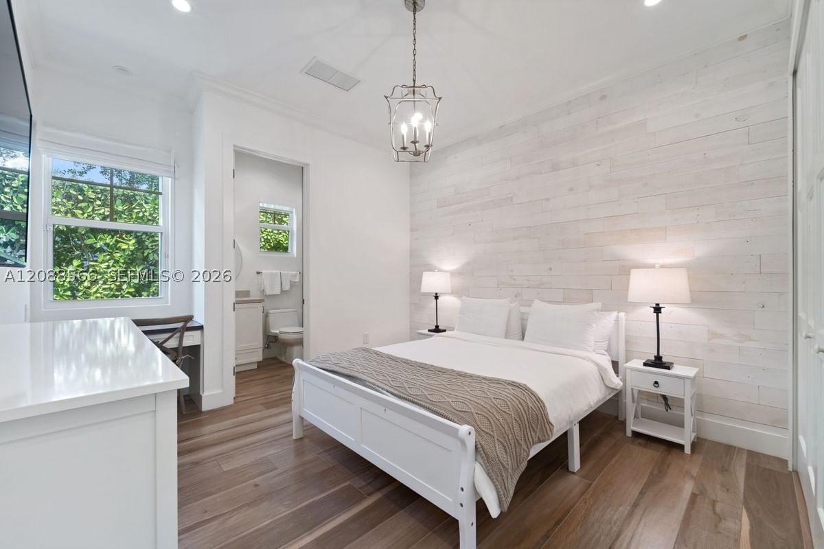 Real estate property located at 5851 77th Ter, Miami-dade, Fairglade Park, South Miami, FL