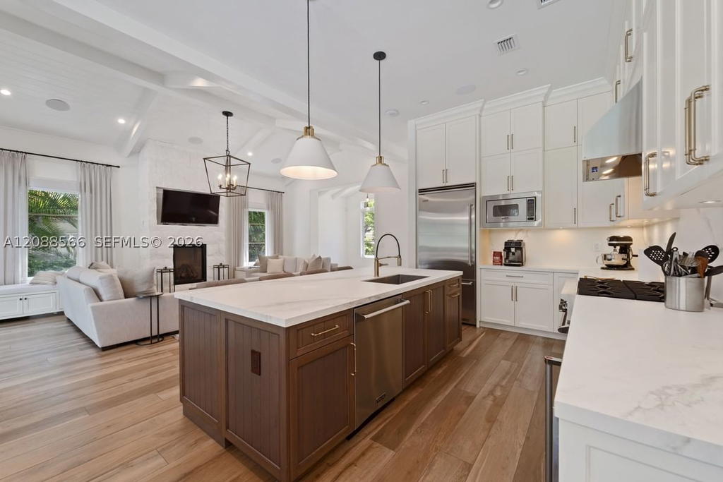 Real estate property located at 5851 77th Ter, Miami-dade, Fairglade Park, South Miami, FL