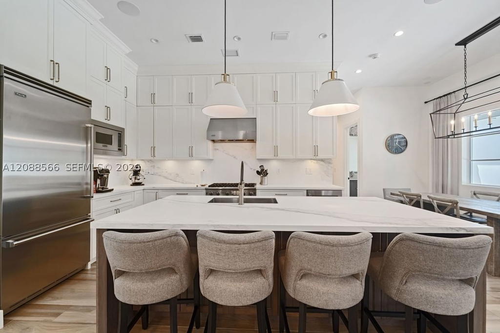 Real estate property located at 5851 77th Ter, Miami-dade, Fairglade Park, South Miami, FL