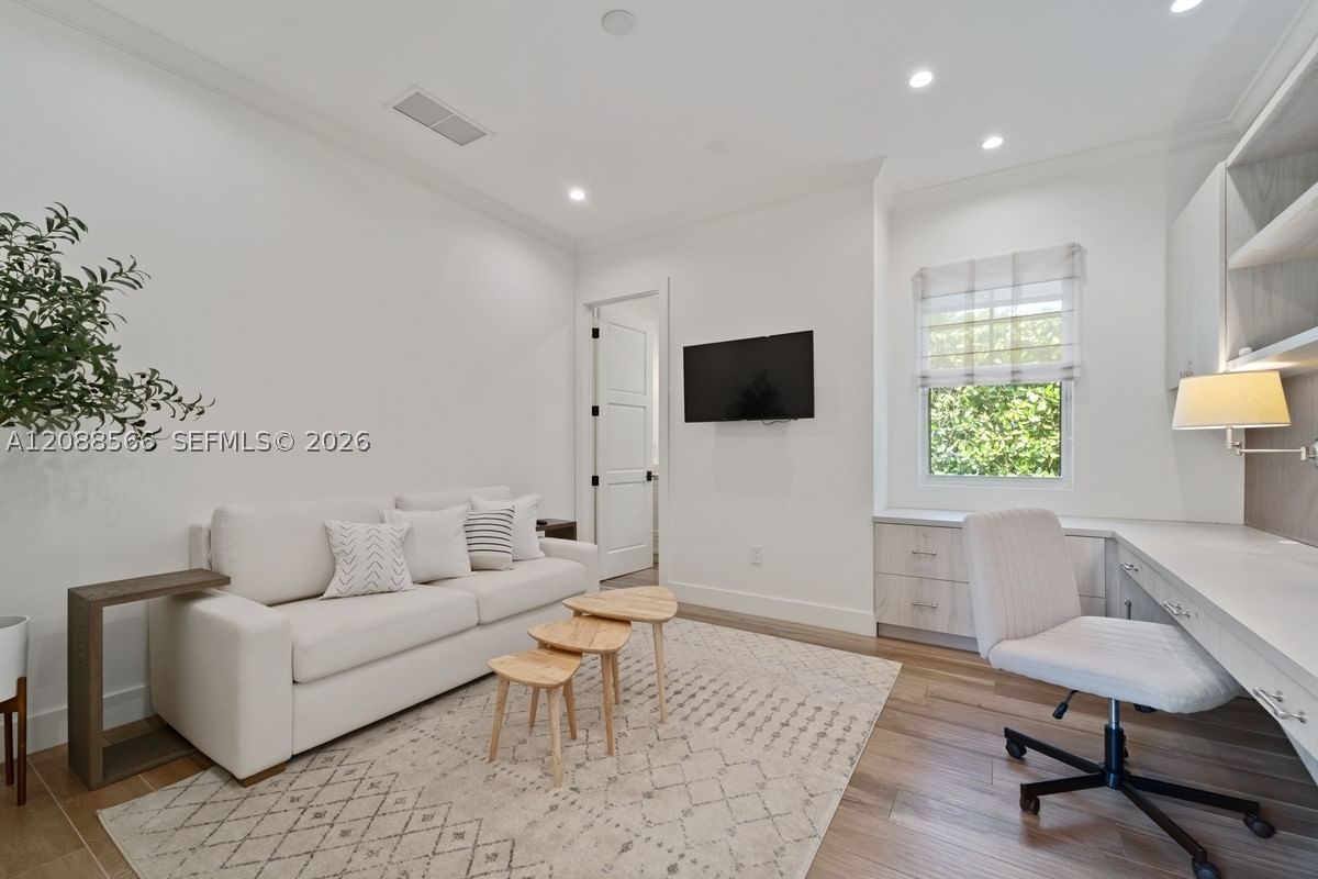 Real estate property located at 5851 77th Ter, Miami-dade, Fairglade Park, South Miami, FL