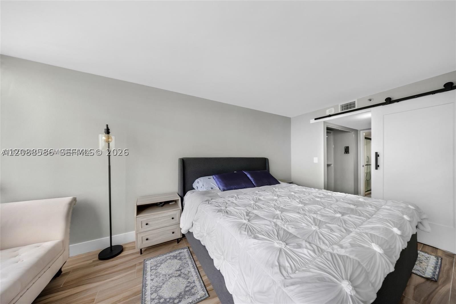 Real estate property located at 7601 Treasure Dr #1722, Miami-dade, The Grandview Palace Cond, North Bay Village, FL