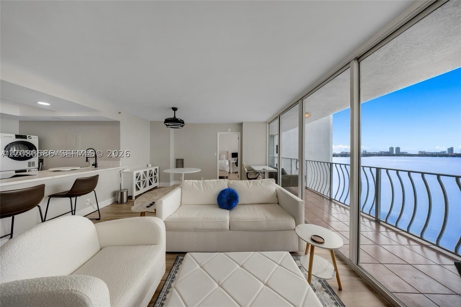 Real estate property located at 7601 Treasure Dr #1722, Miami-dade, The Grandview Palace Cond, North Bay Village, FL