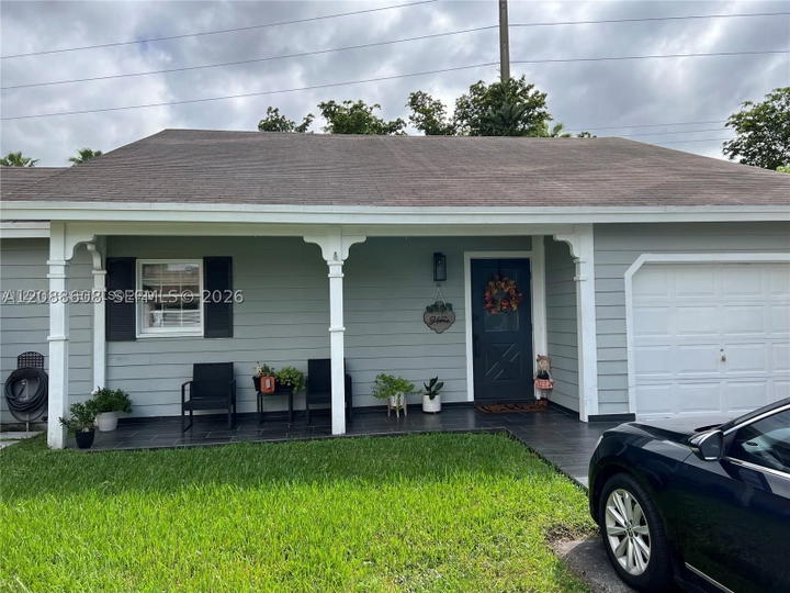 Real estate property located at 15115 140th Pl, Miami-dade, Country Walk Sec 2, Miami, FL