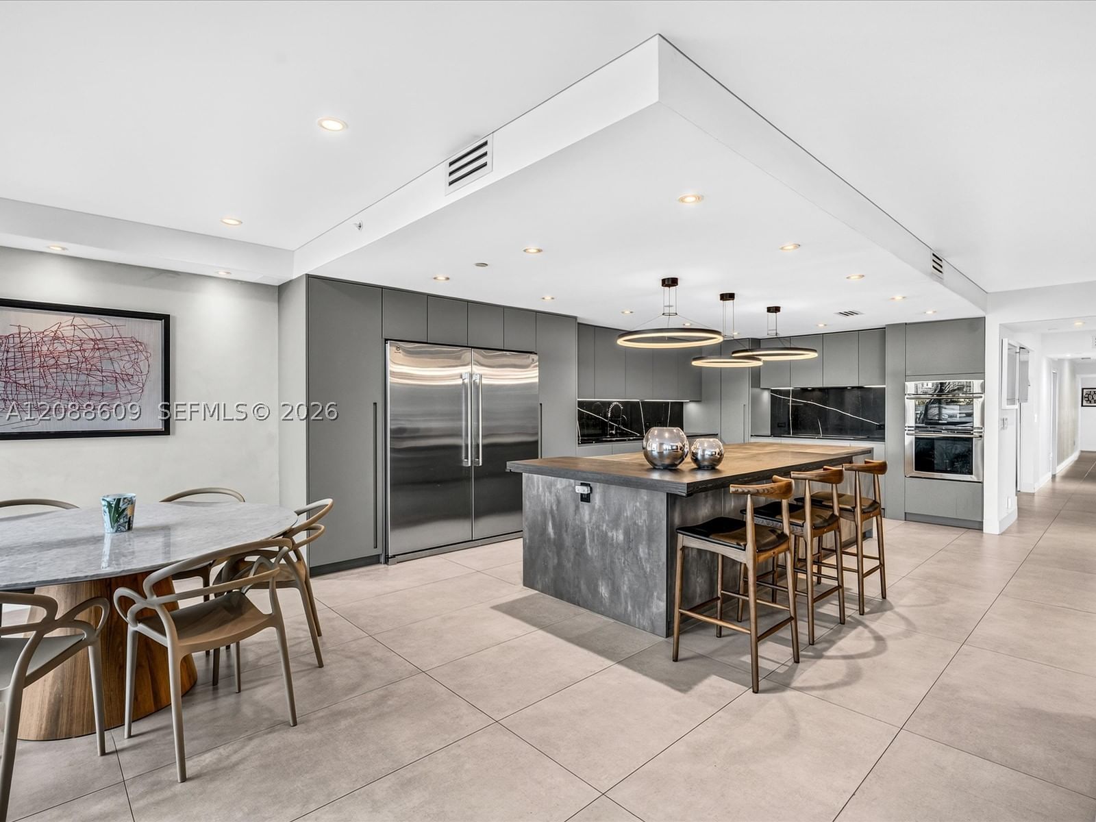Real estate property located at 3201 183rd St #402, Miami-dade, The Peninsula Condo, Aventura, FL