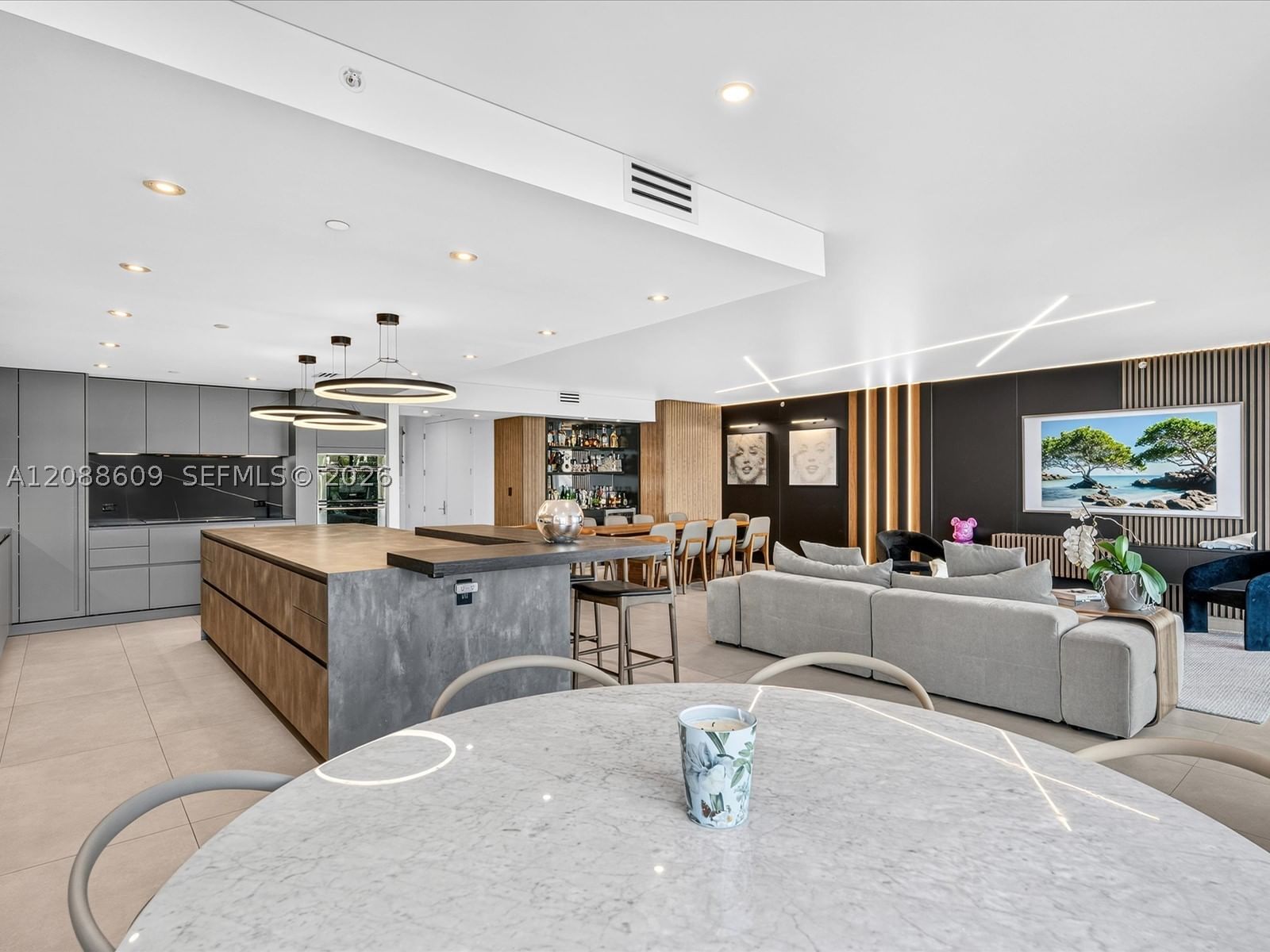 Real estate property located at 3201 183rd St #402, Miami-dade, The Peninsula Condo, Aventura, FL