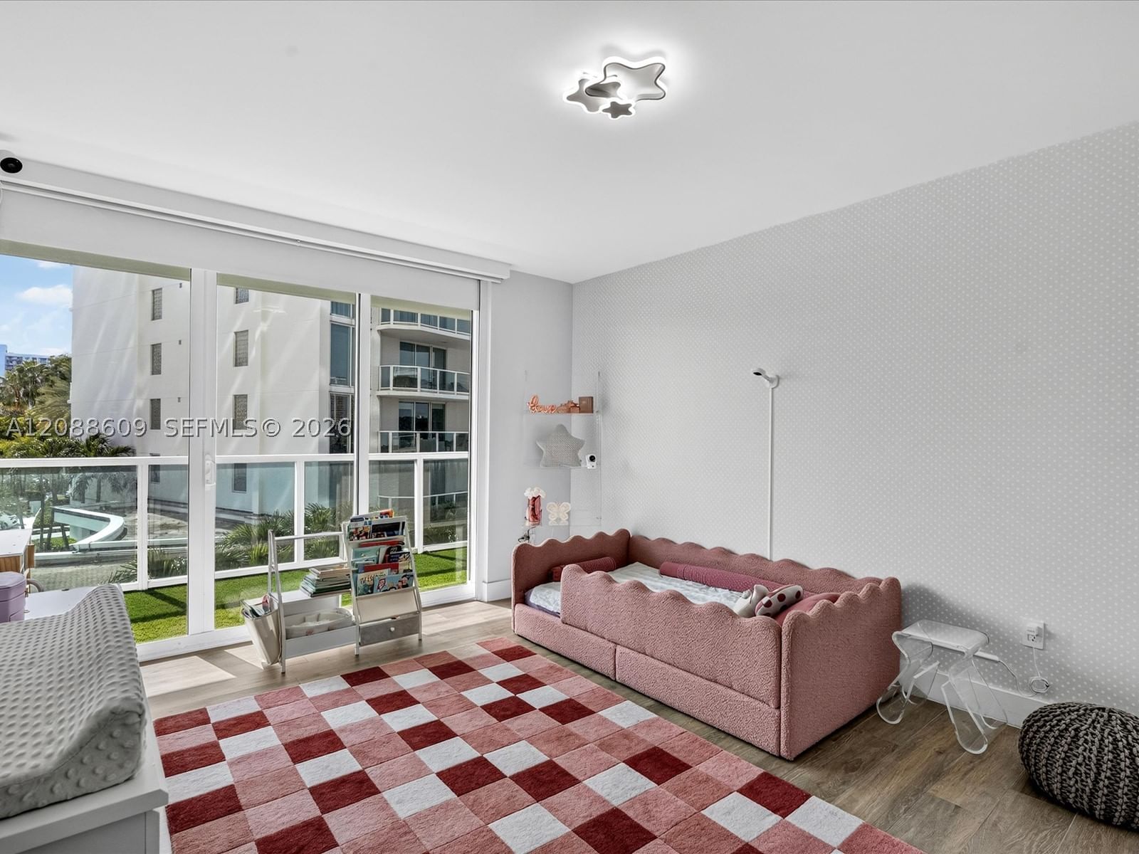 Real estate property located at 3201 183rd St #402, Miami-dade, The Peninsula Condo, Aventura, FL
