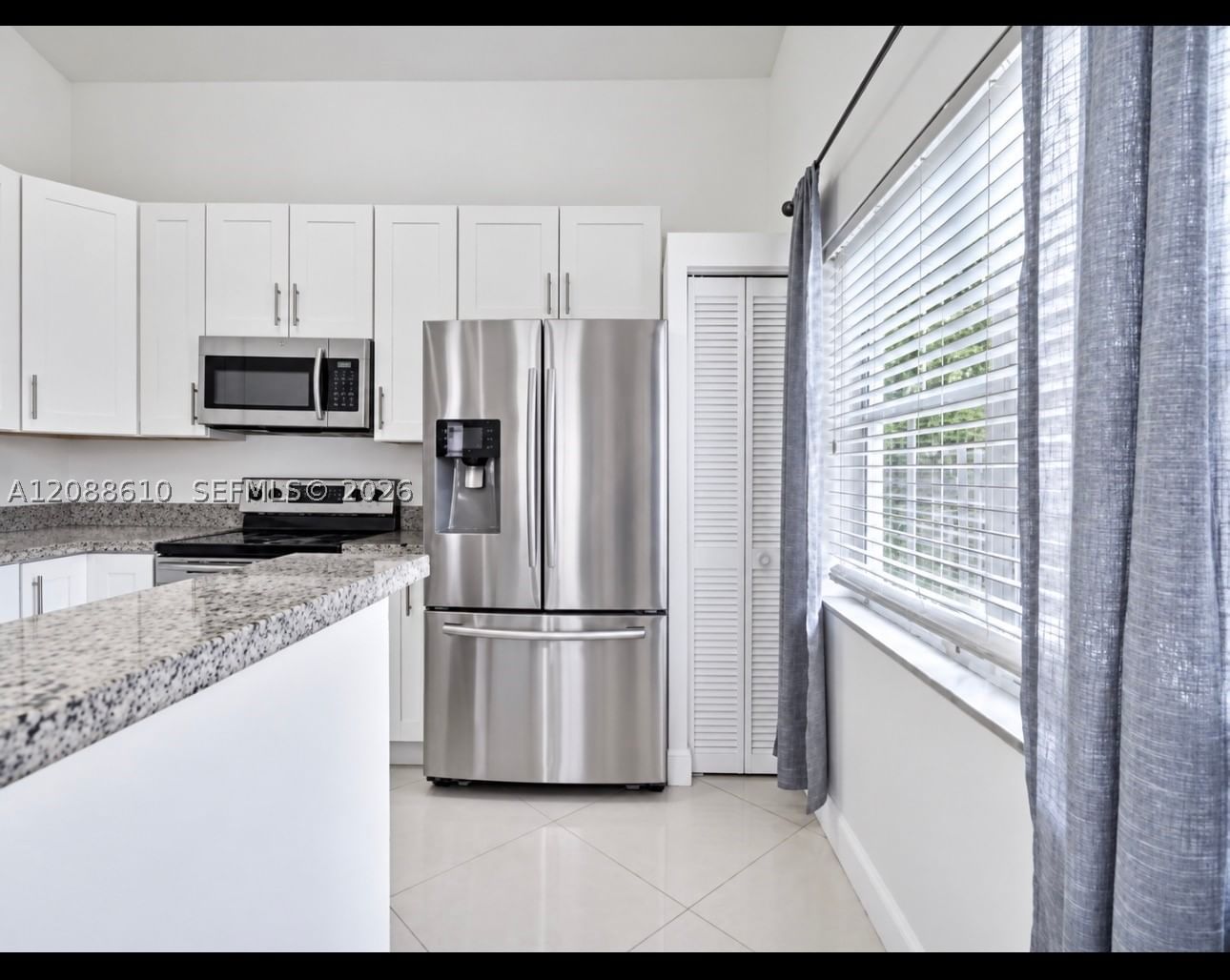 Real estate property located at 7384 Granada Way, Broward, Palm Island Plat 2, Margate, FL
