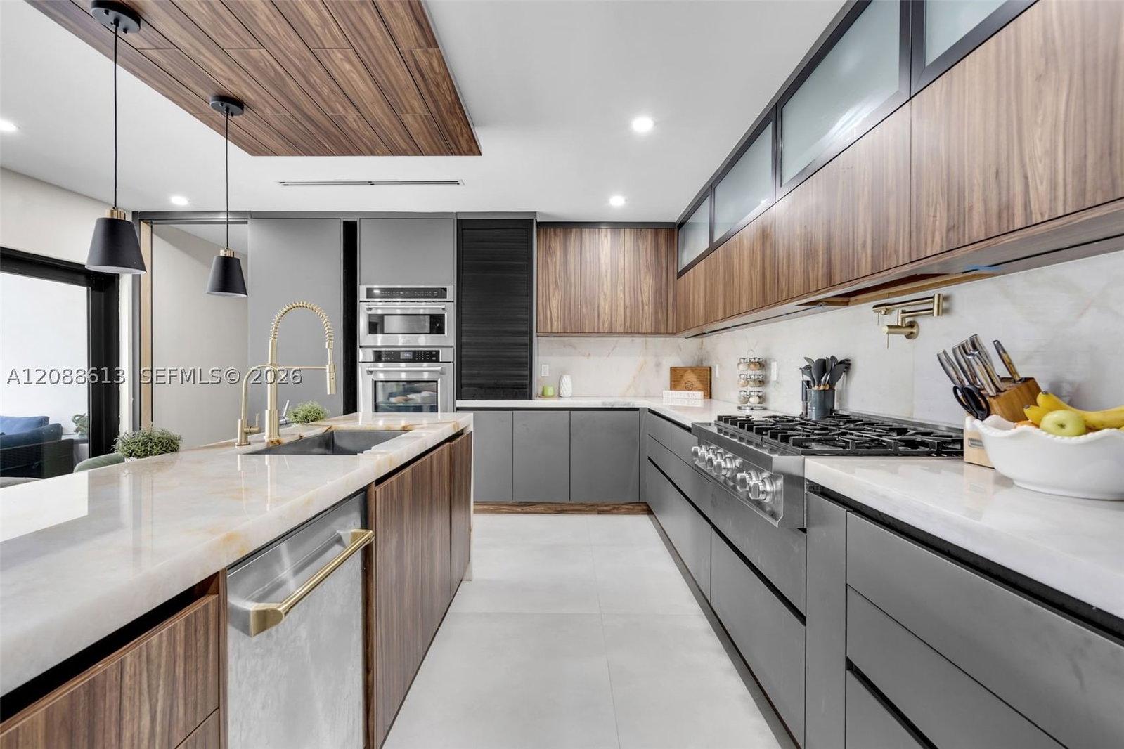 Real estate property located at 9900 14th Ct, Broward, Maplewood, Coral Springs, FL