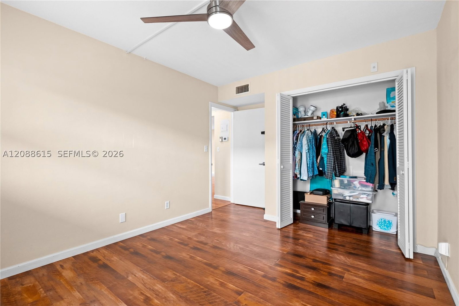 Real estate property located at 960 Crystal Lake Dr #112, Broward, Crystal Lake 960 Condo, Deerfield Beach, FL