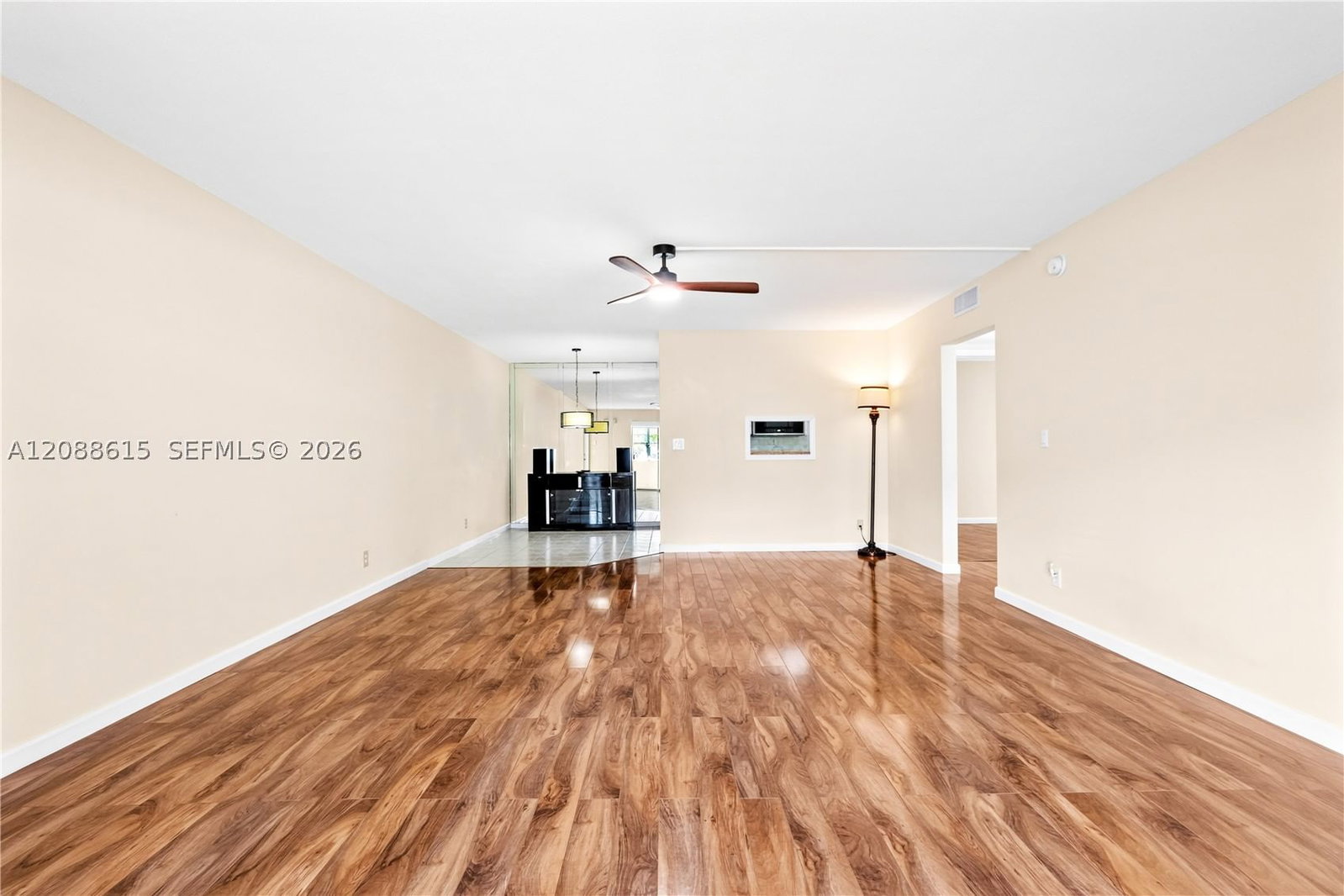 Real estate property located at 960 Crystal Lake Dr #112, Broward, Crystal Lake 960 Condo, Deerfield Beach, FL