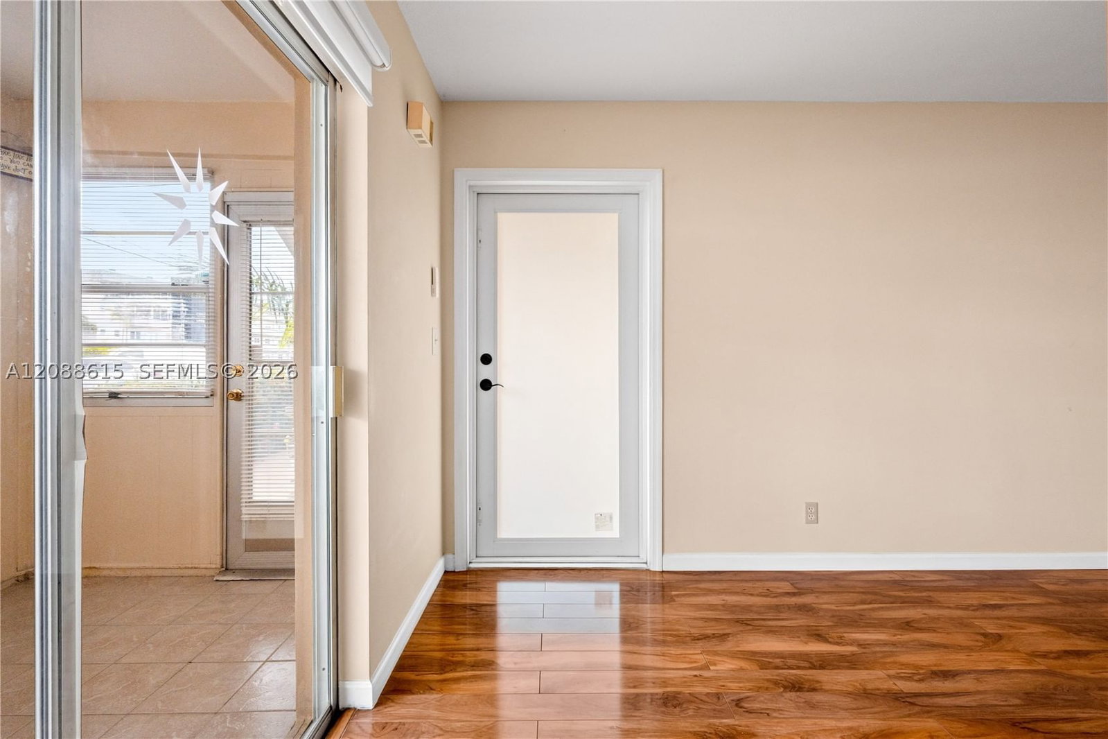 Real estate property located at 960 Crystal Lake Dr #112, Broward, Crystal Lake 960 Condo, Deerfield Beach, FL