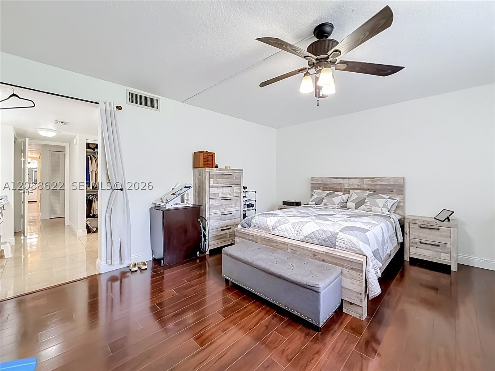 Real estate property located at 8740 Azalea Ct #102, Broward, Cypress At Woodmont Ii, Tamarac, FL